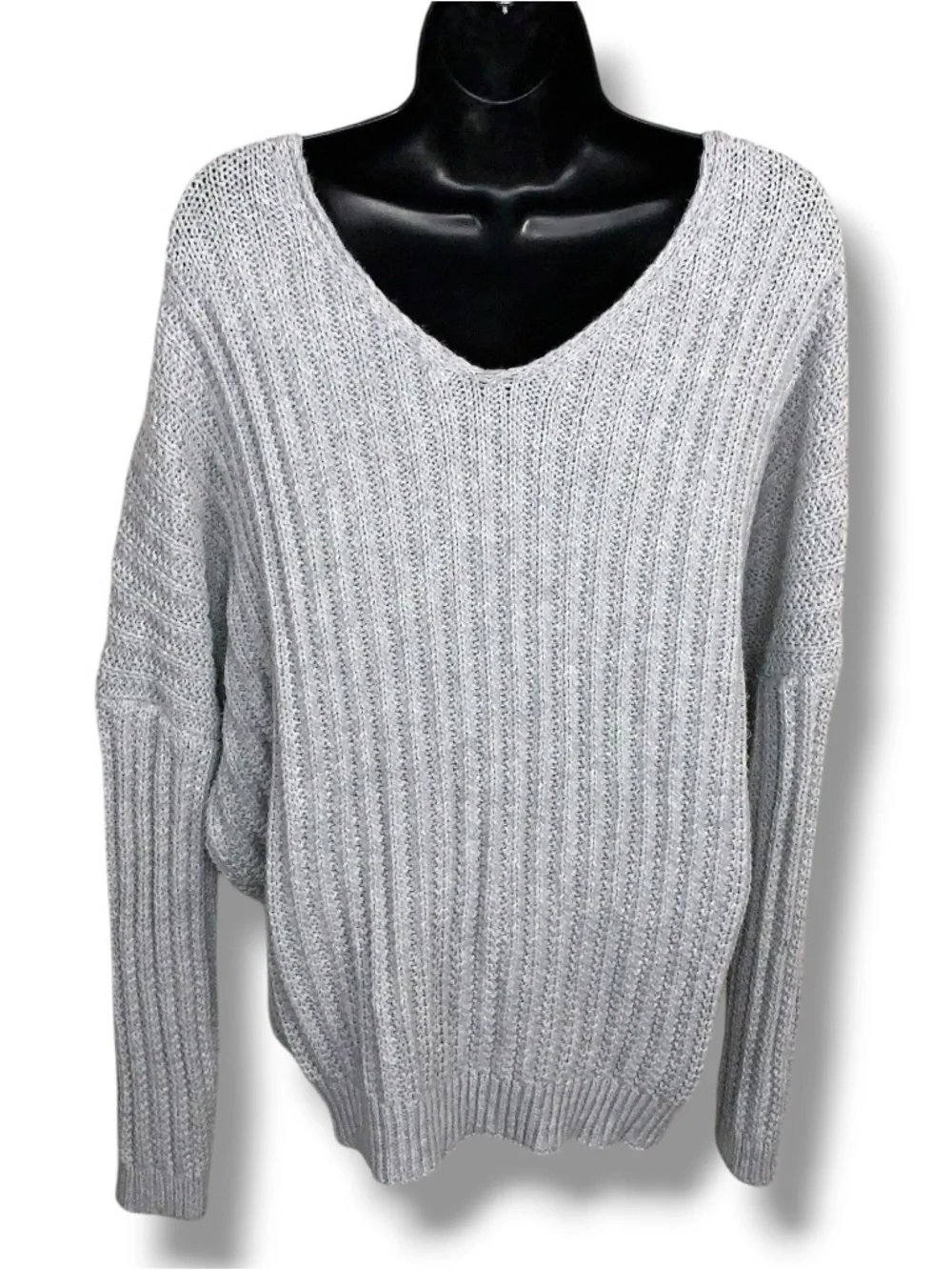 Large Rue 21 Light Grey Vneck Sweater Long Sleeve Knit Soft Comfortable